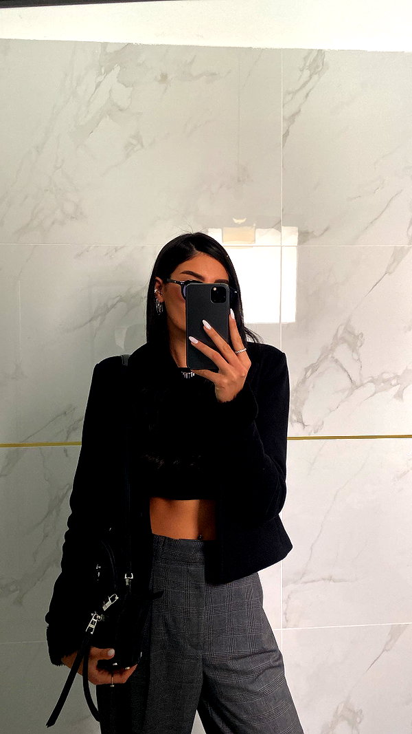 keli_ezra instagram image archive image