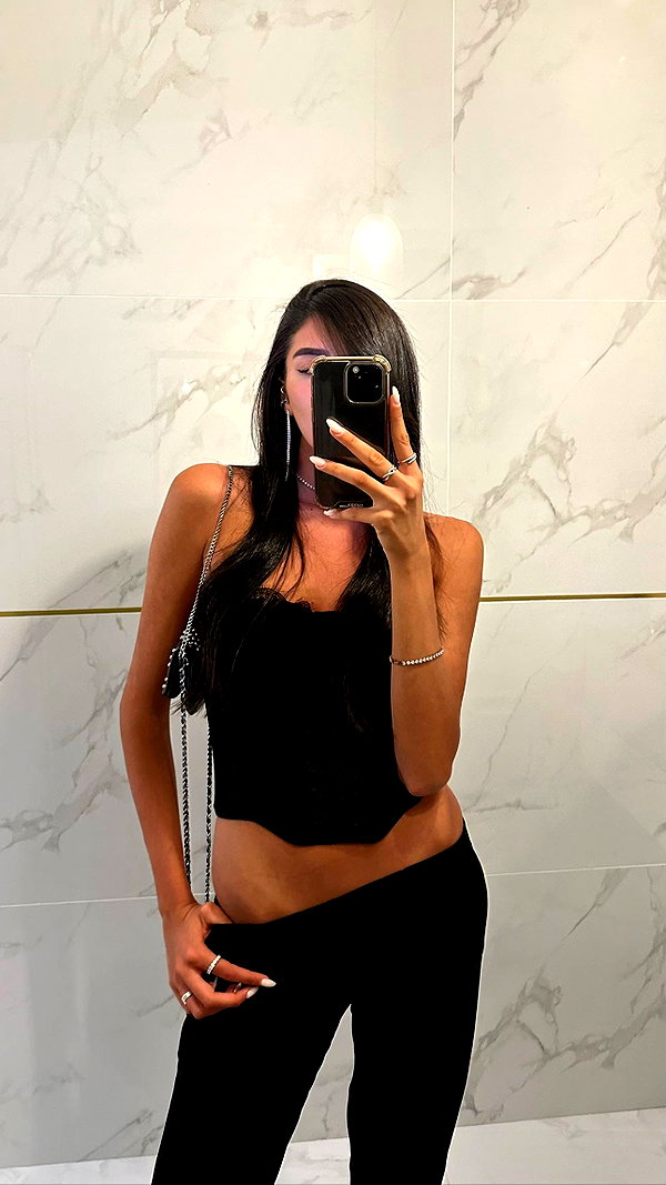keli_ezra instagram image archive image
