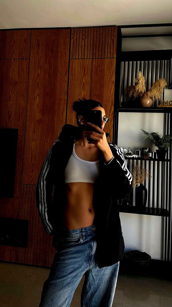 keli_ezra instagram image archive image