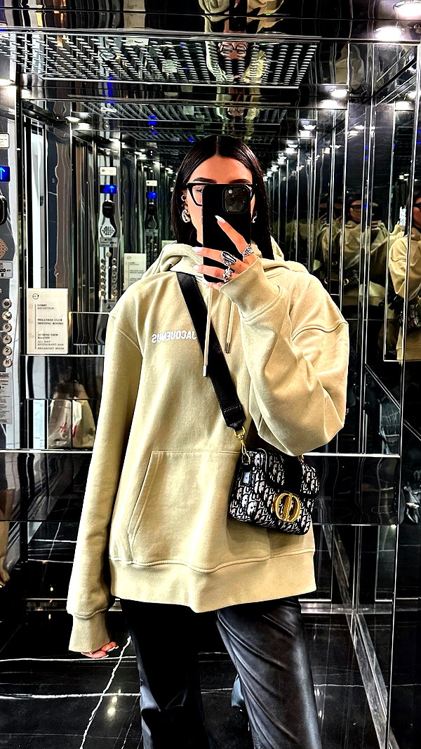 keli_ezra instagram image archive image