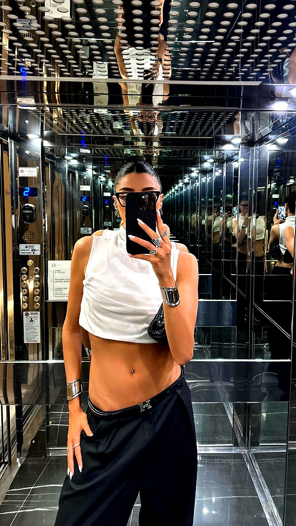 keli_ezra instagram image archive image