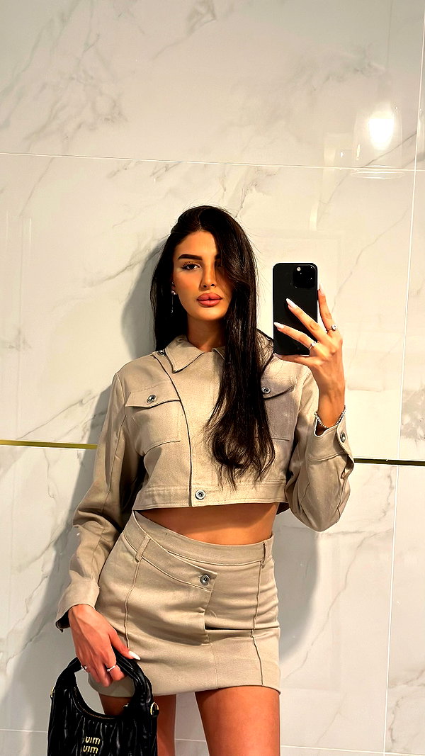 keli_ezra instagram image archive image