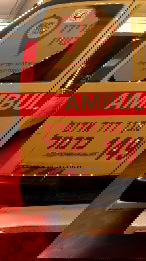 kesemgreenyer image ~ Altpins