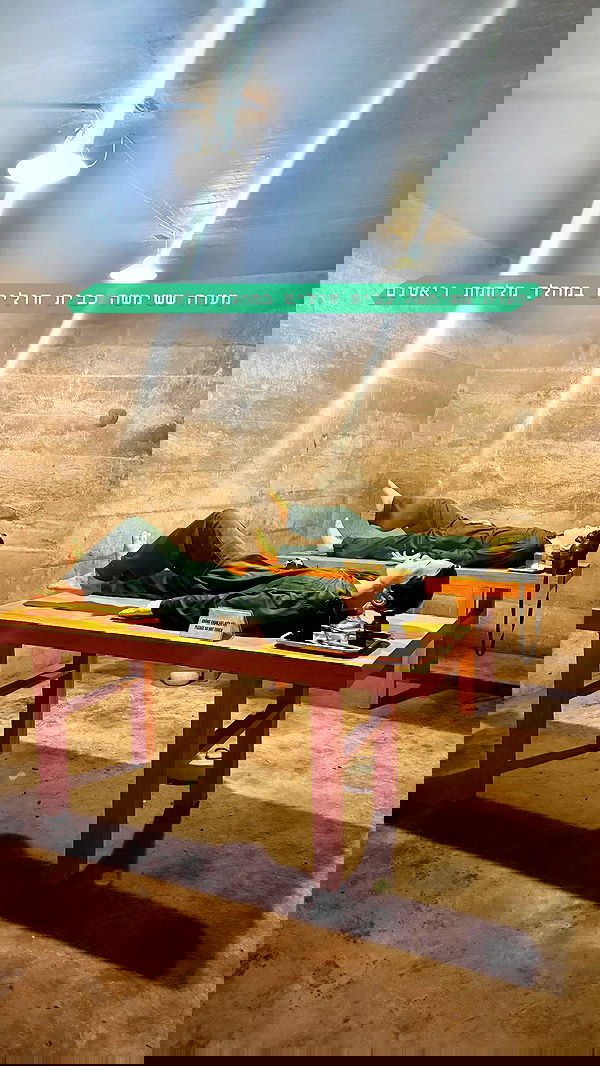 kesemgreenyer image ~ Altpins