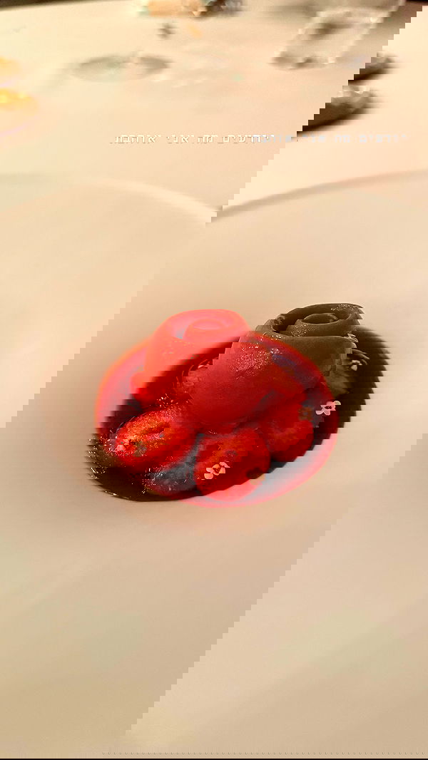 kesemgreenyer image ~ Altpins