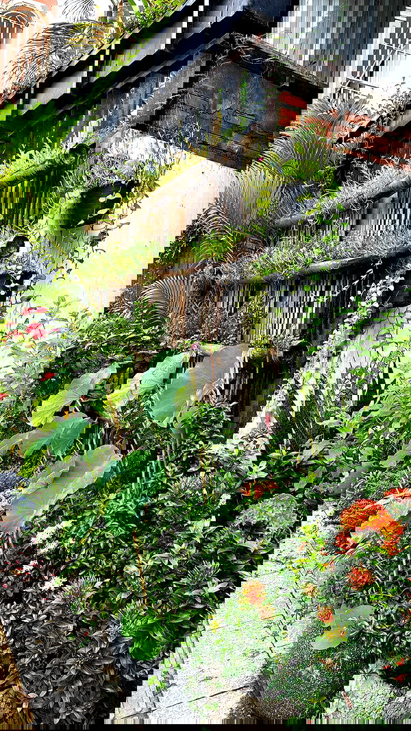 kesemgreenyer image ~ Altpins