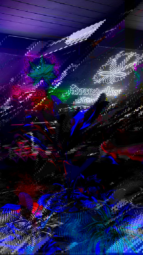 kesemgreenyer image ~ Altpins