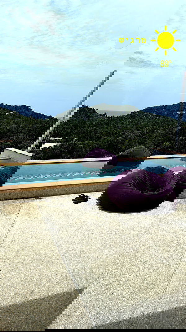 kesemgreenyer image ~ Altpins