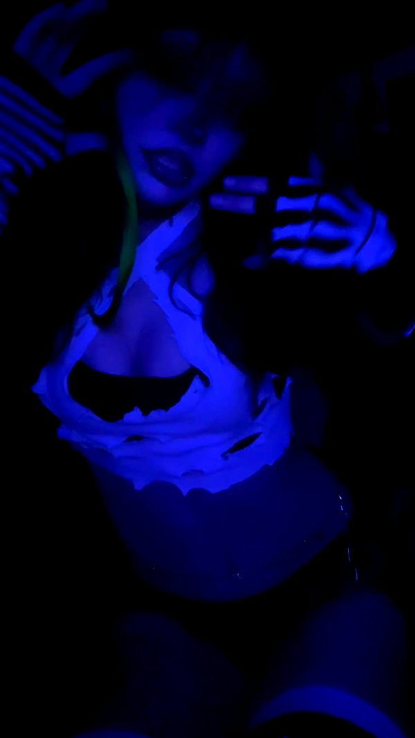 kill.ingkels instagram image archive image