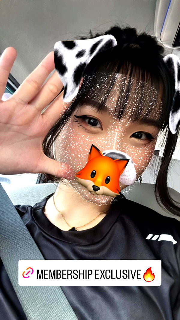 kitsunee.___ instagram image archive image