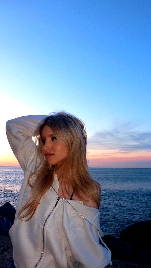 kittymerritt instagram image archive image