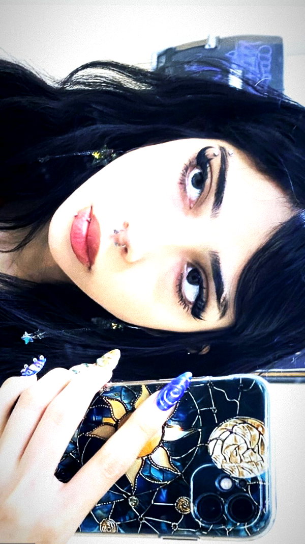 klarissasalazar klarissasalazar archive image