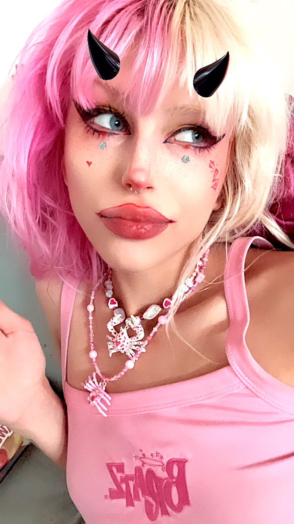 kriiizellda instagram image archive image