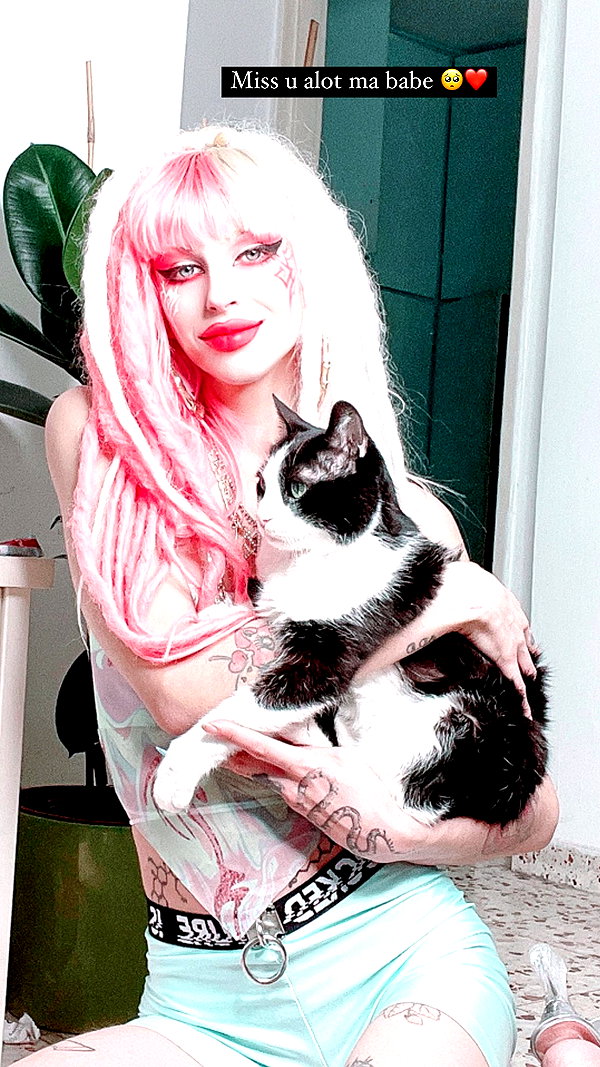 kriiizellda instagram image archive image