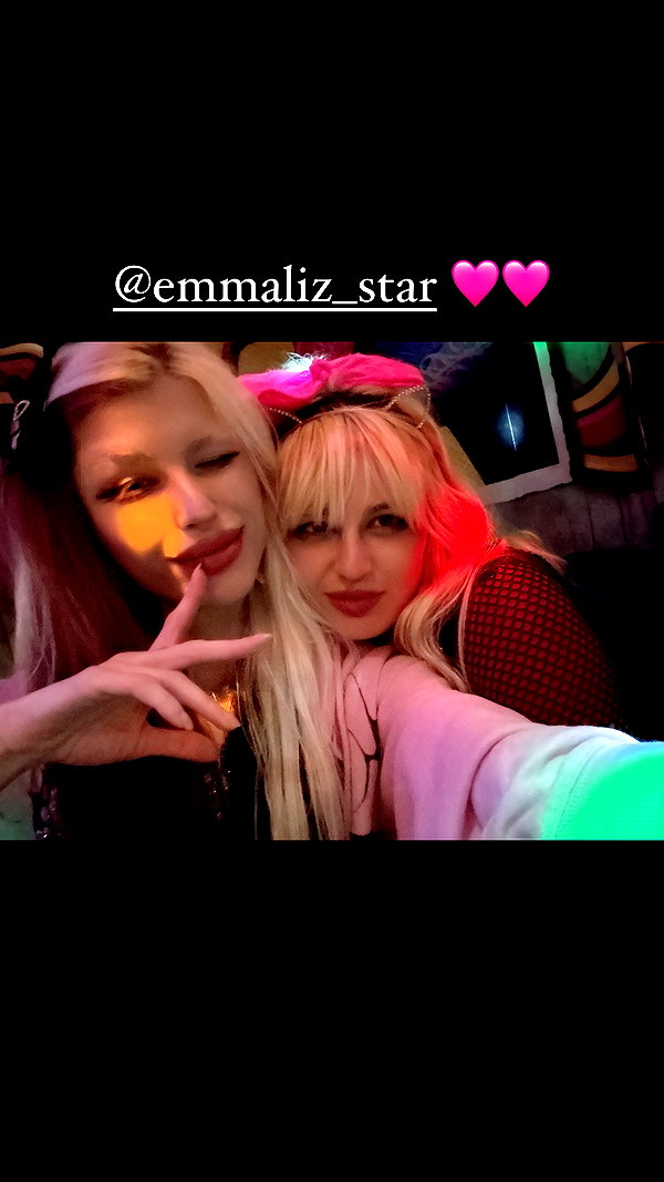 kriiizellda instagram image archive image