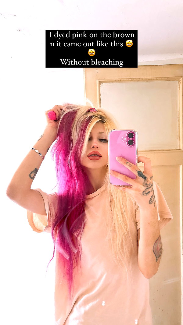 kriiizellda instagram image archive image