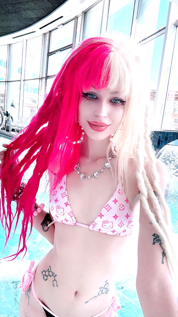 kriiizellda instagram image archive image