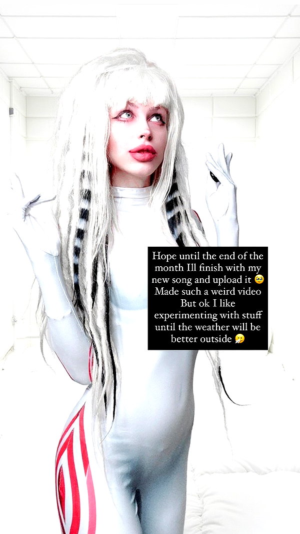 kriiizellda instagram image archive image