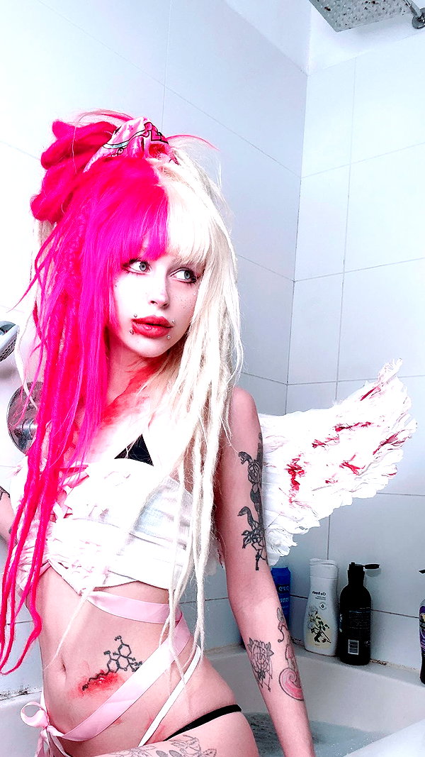 kriiizellda instagram image archive image
