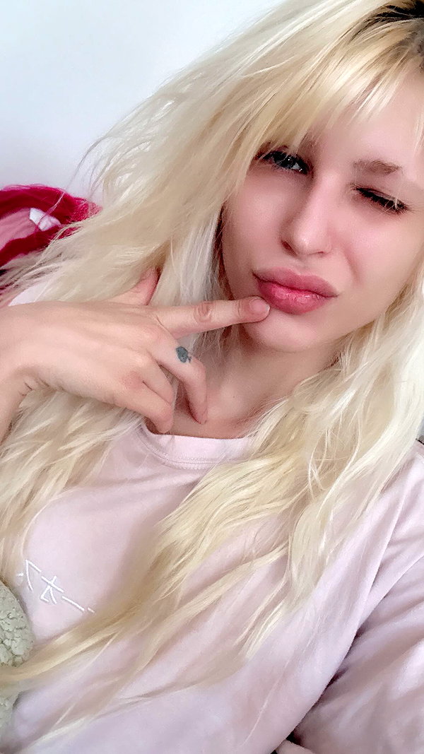 kriiizellda instagram image archive image