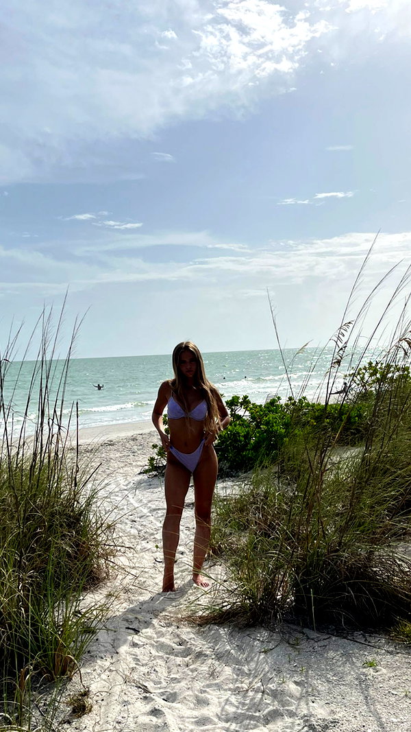 kyla.doddsss instagram image archive image