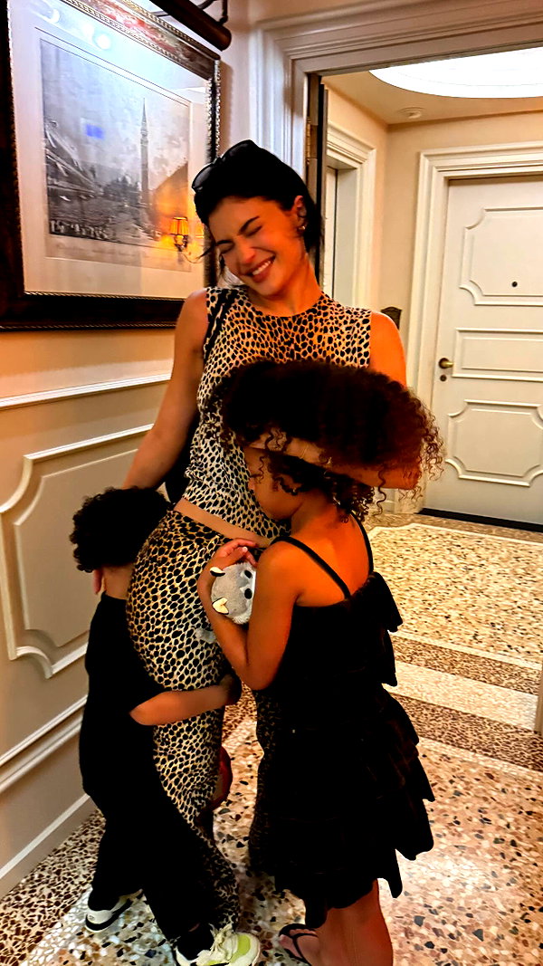 kyliejenner instagram image archive image