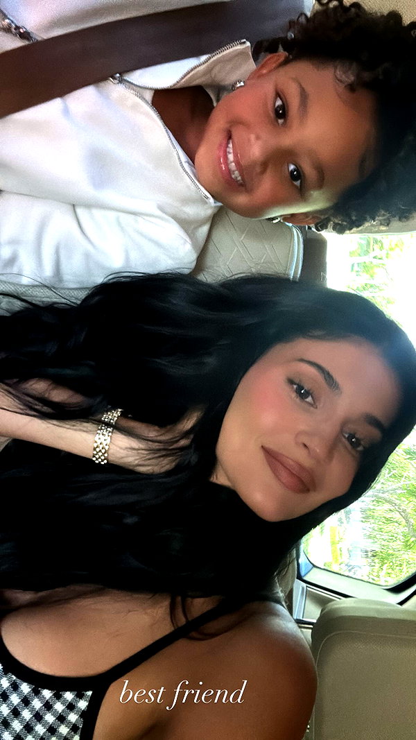 kyliejenner instagram image archive image