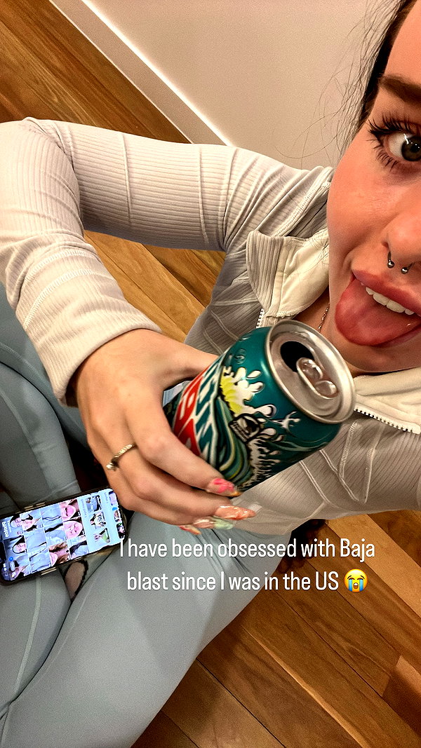 laararosebackup instagram image archive image