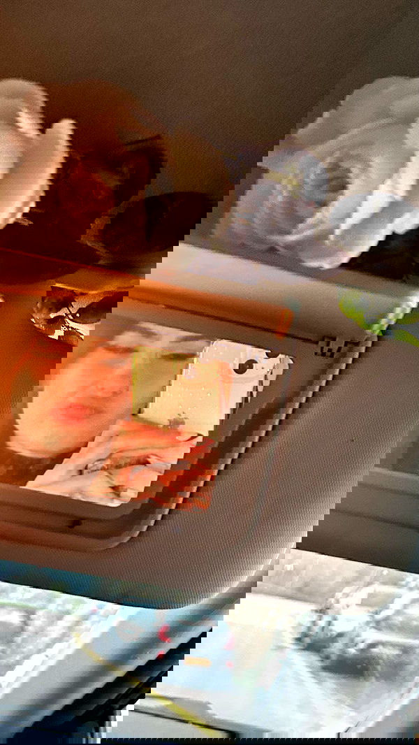 laluzone laluzone archive image