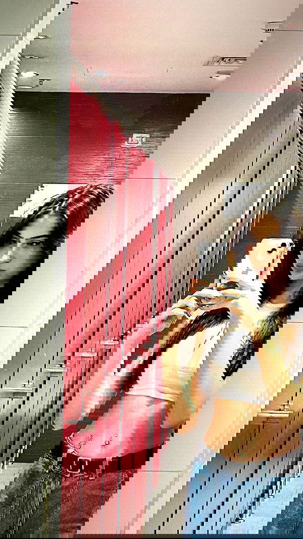 laluzone laluzone archive image