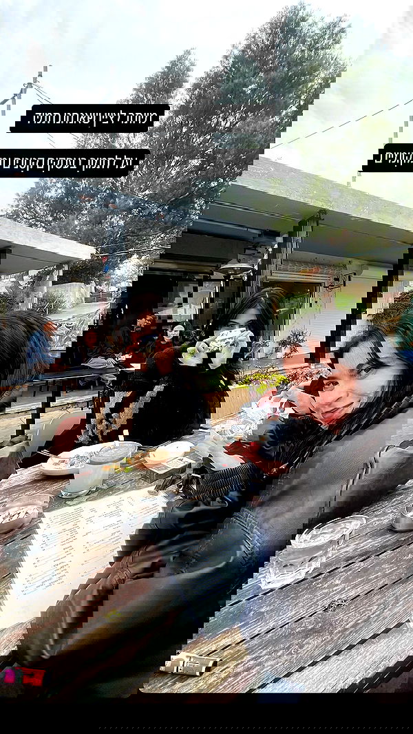 laluzone laluzone archive image