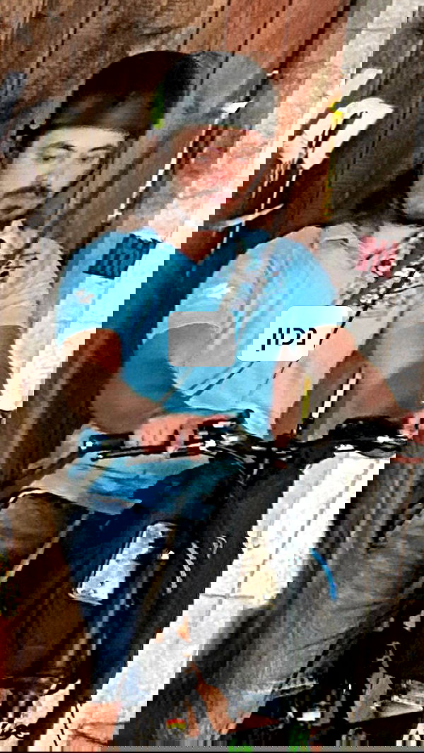 laluzone laluzone archive image