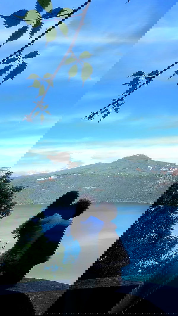 laluzone laluzone archive image