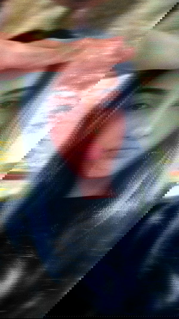 laluzone laluzone archive image