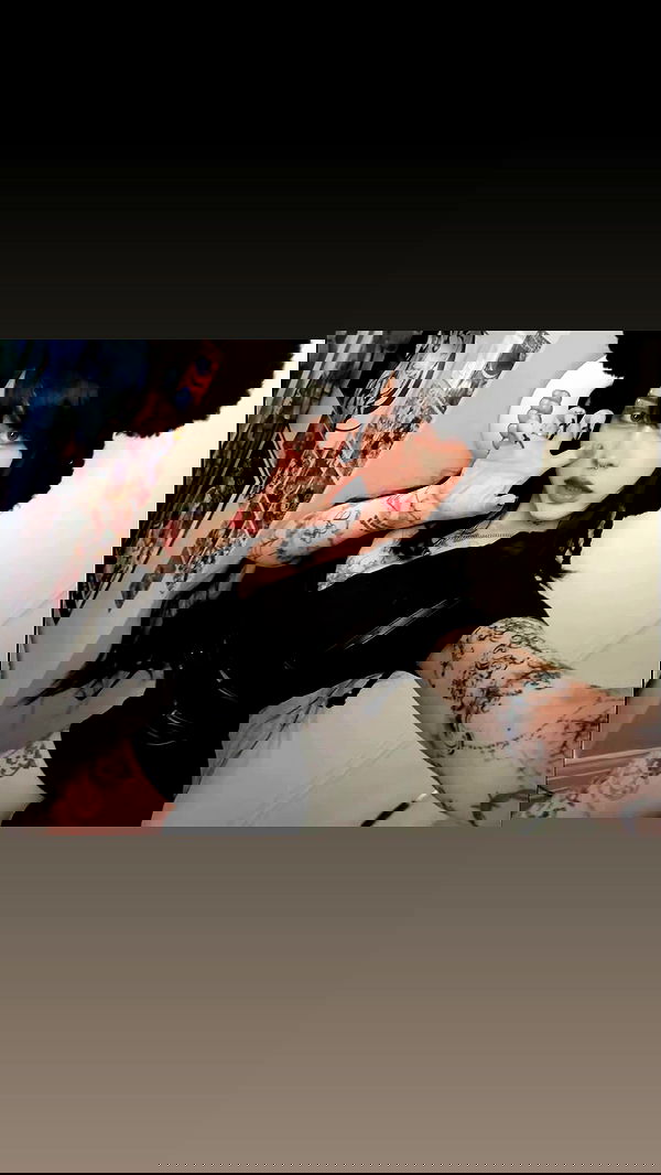 laurinchhhe image ~ Altpins