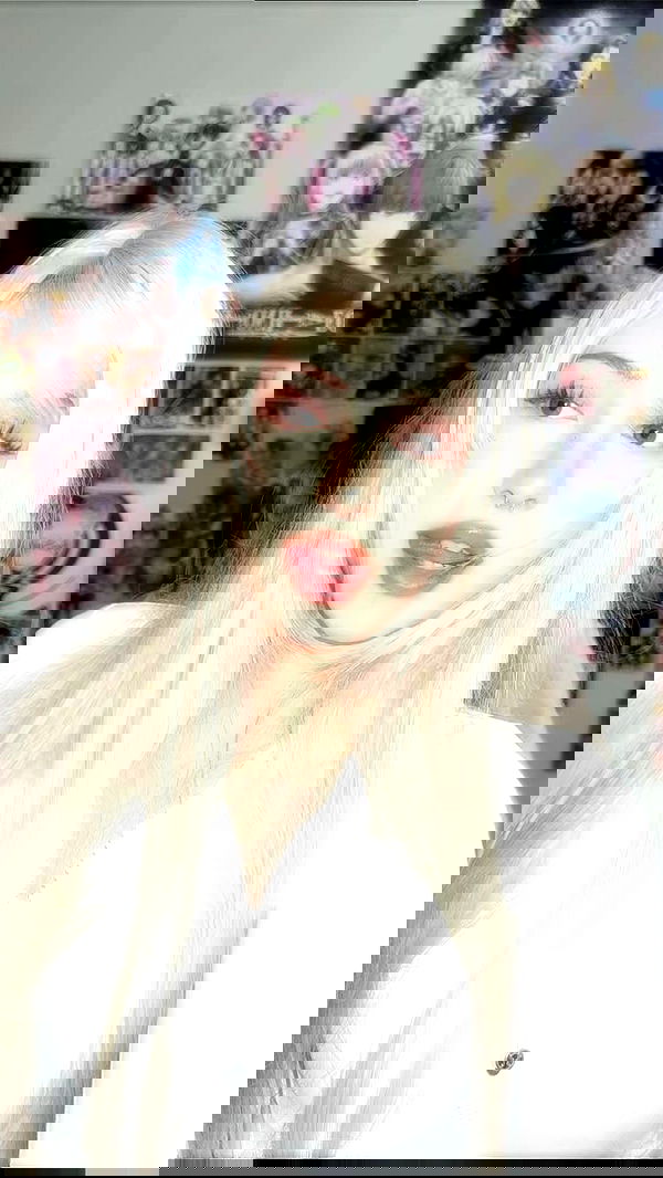 laurinchhhe image ~ Altpins