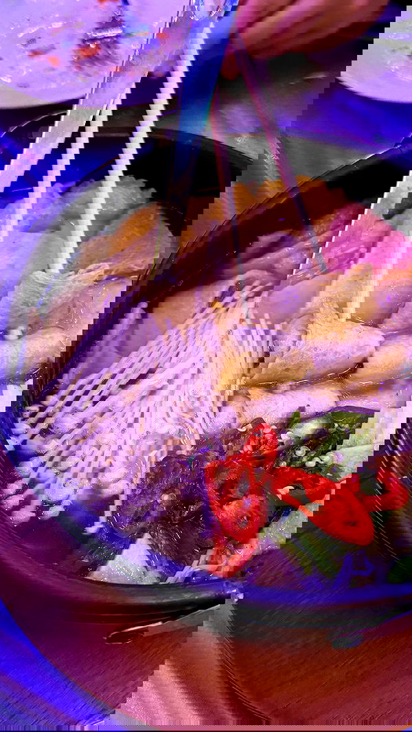 laurinchhhe image ~ Altpins