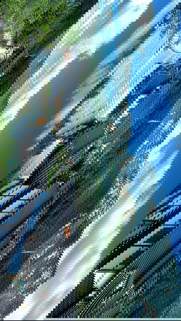 laurinchhhe image ~ Altpins