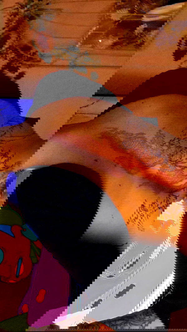 laurinchhhe image ~ Altpins