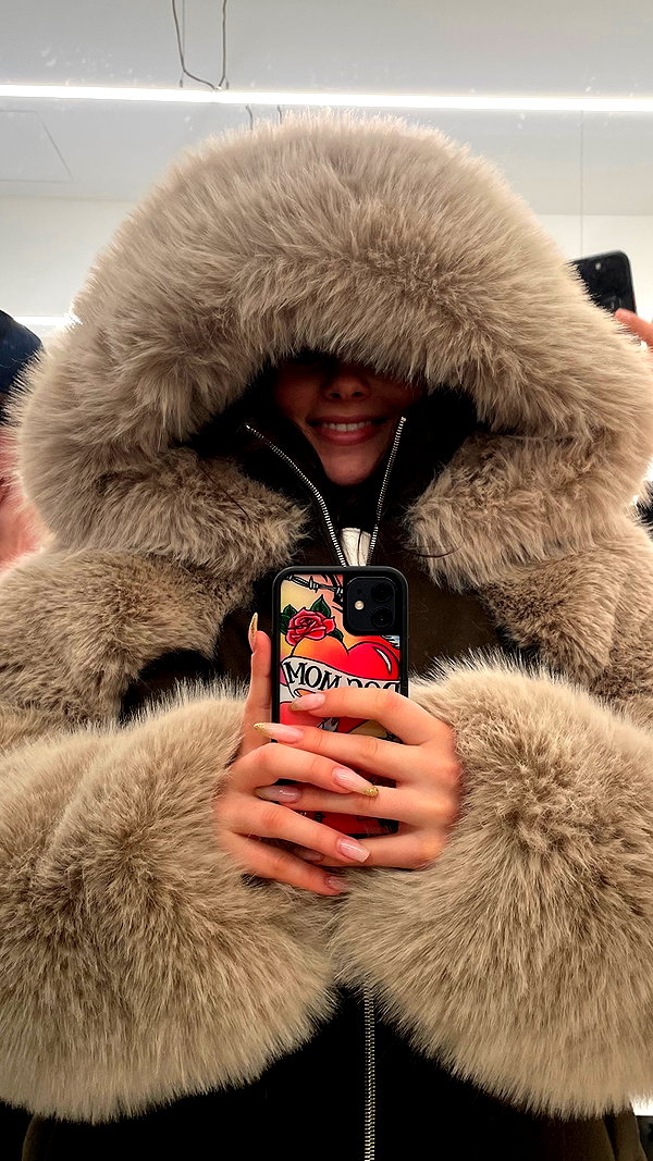 leelafleck instagram image archive image
