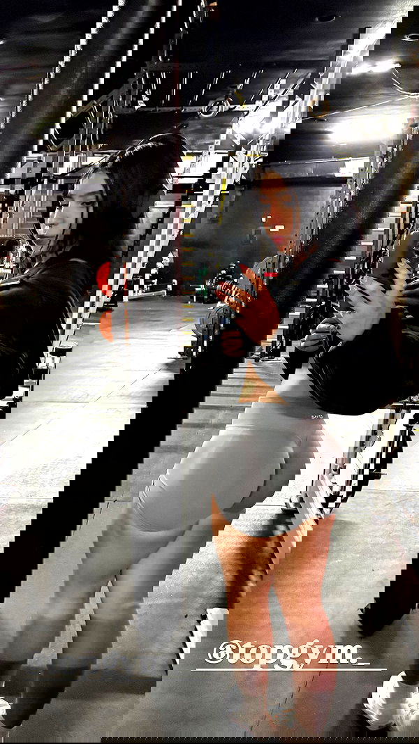 lesliem4rtinez lesliem4rtinez archive image