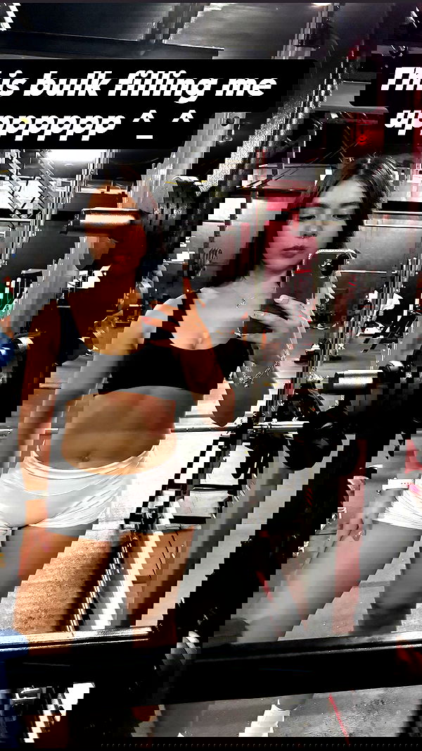 lesliem4rtinez lesliem4rtinez archive image