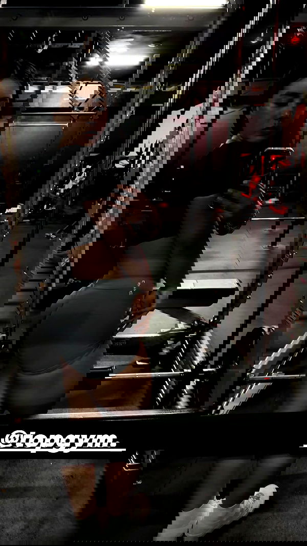 lesliem4rtinez lesliem4rtinez archive image