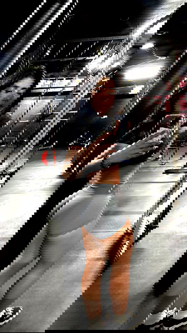 lesliem4rtinez lesliem4rtinez archive image