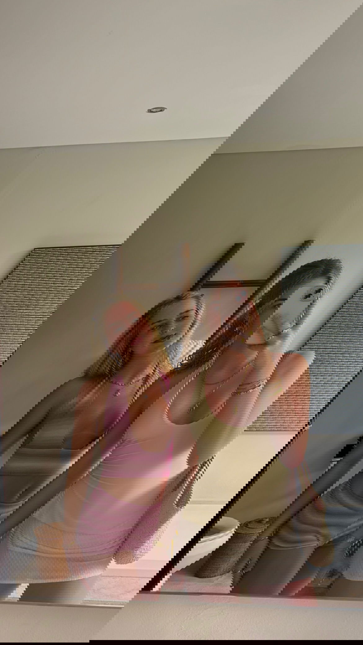 lexi._rowe instagram image archive image