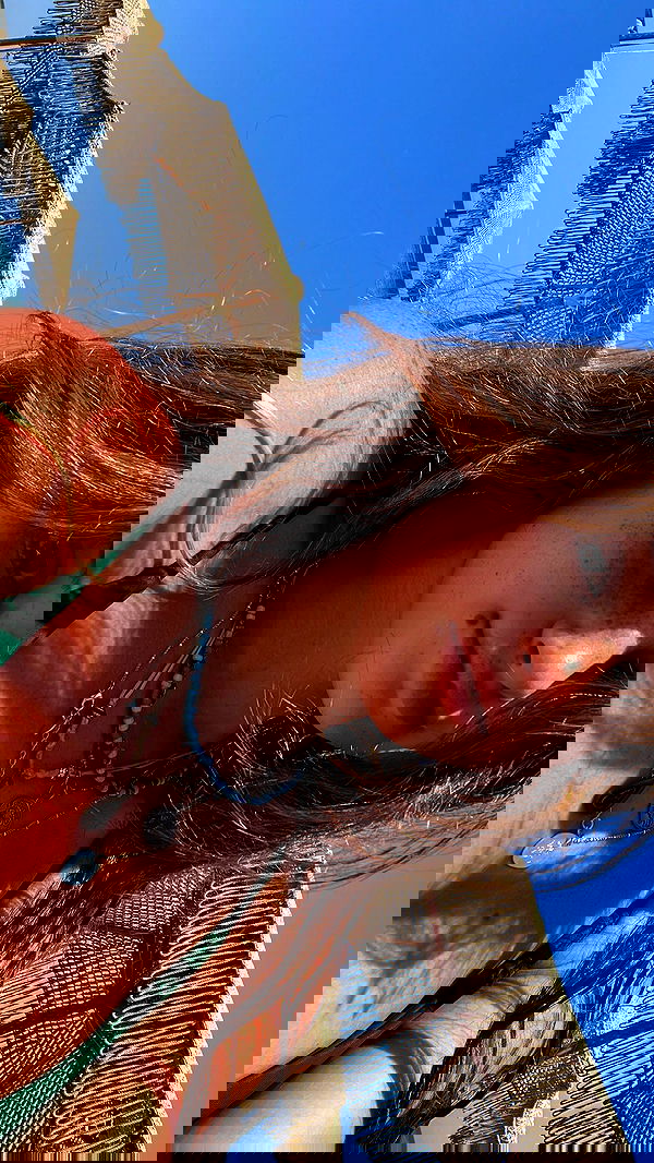 lia_abramovich image ~ Altpins