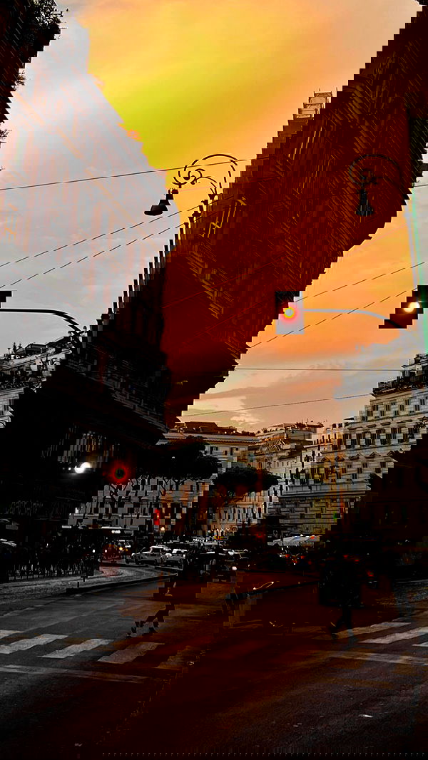 lia_abramovich image ~ Altpins