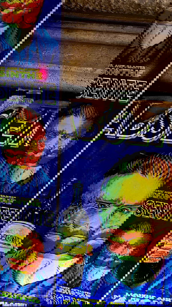 lia_abramovich image ~ Altpins