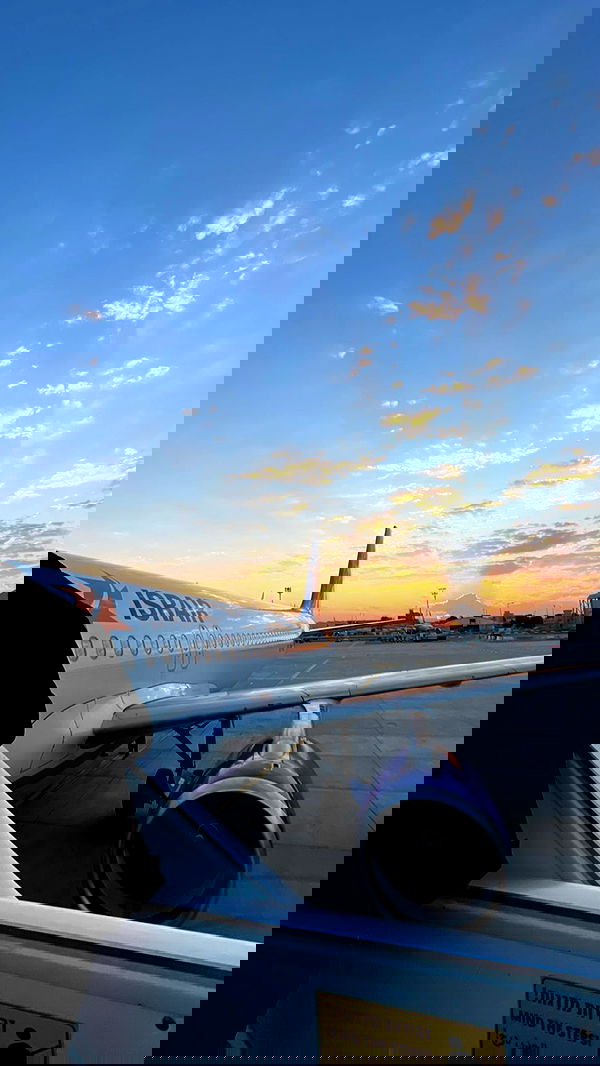 lia_abramovich image ~ Altpins