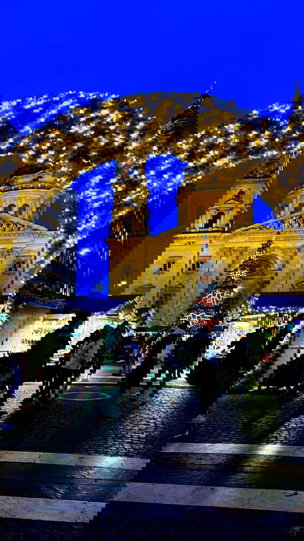 lia_abramovich image ~ Altpins